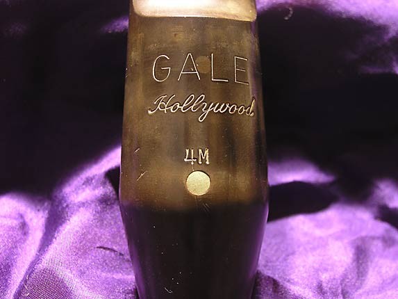 Gale Hollywood Tenor - Photo # 3