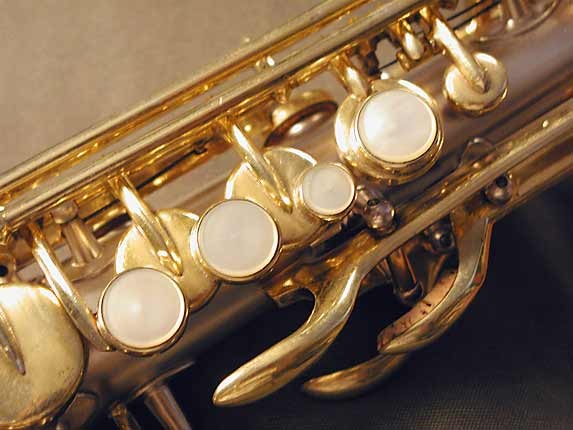 Buescher Silver w/ Gold Keys True Tone Soprano - 232227 - Photo # 12