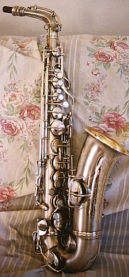 1928 Conn New Wonder Alto Saxophone saxophone.org